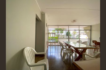 Apartamento à venda com 140m², 3 quartos e 2 vagasSalão de Festas