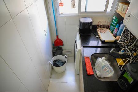 Apartamento à venda com 64761m², 2 quartos e 1 vagaÁrea de Serviço