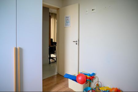 Apartamento à venda com 64761m², 2 quartos e 1 vagaQuarto 1