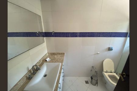 Casa à venda com 4 quartos, 400m² em Jacarepaguá, Rio de Janeiro