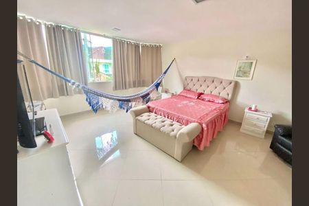 Casa à venda com 3 quartos, 200m² em Vargem Grande, Rio de Janeiro