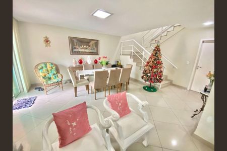 Casa à venda com 3 quartos, 200m² em Vargem Grande, Rio de Janeiro