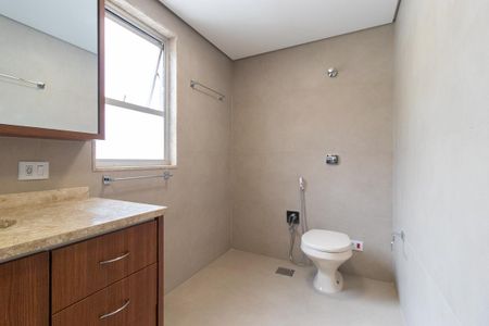 Apartamento para alugar com 159m², 3 quartos e 2 vagas Apartamento para alugar com 159m², 3 quartos e 2 vagasBanheiro da Suíte