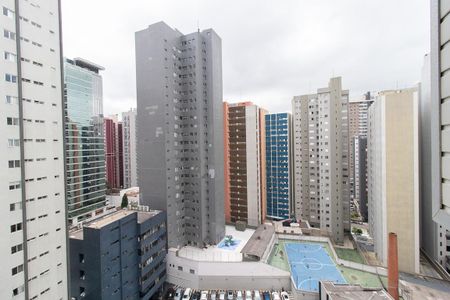 Apartamento para alugar com 159m², 3 quartos e 2 vagas Apartamento para alugar com 159m², 3 quartos e 2 vagasVista do Quarto 1