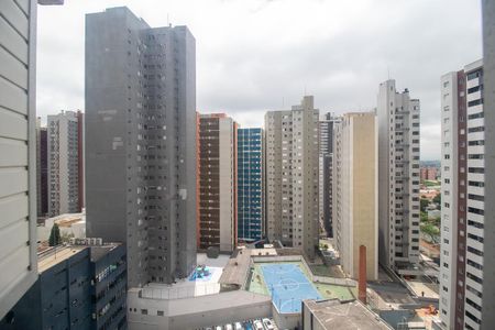 Apartamento para alugar com 159m², 3 quartos e 2 vagas Apartamento para alugar com 159m², 3 quartos e 2 vagasVista do Quarto 2