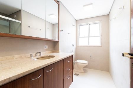 Apartamento para alugar com 159m², 3 quartos e 2 vagas Apartamento para alugar com 159m², 3 quartos e 2 vagasBanheiro Social