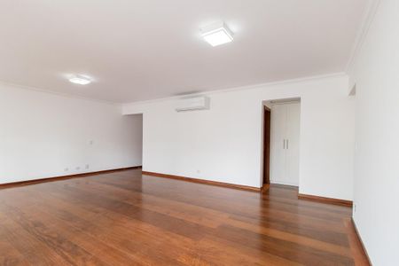 Apartamento para alugar com 159m², 3 quartos e 2 vagas Apartamento para alugar com 159m², 3 quartos e 2 vagasSala