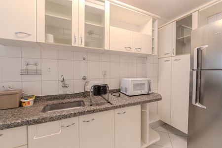 Apartamento para alugar com 37m², 1 quarto e 1 vaga Apartamento para alugar com 37m², 1 quarto e 1 vagaCozinha