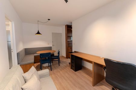 Apartamento para alugar com 37m², 1 quarto e 1 vaga Apartamento para alugar com 37m², 1 quarto e 1 vagaSala