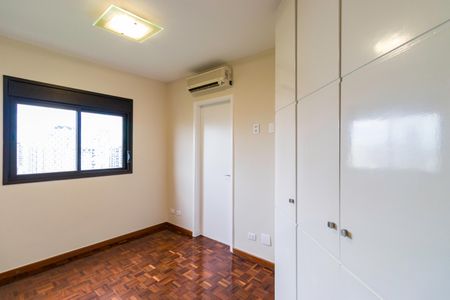Apartamento para alugar com 254m², 4 quartos e 4 vagas Apartamento para alugar com 254m², 4 quartos e 4 vagasSuíte 3