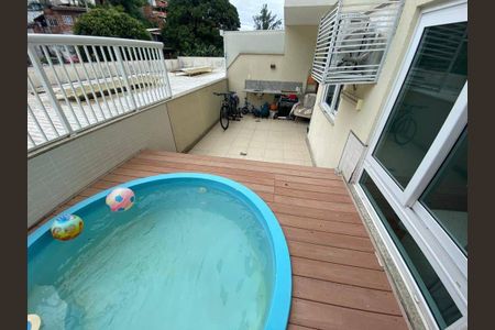 Apartamento à venda com 80m², 2 quartos e 1 vagavaranda