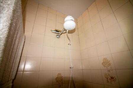 Casa à venda com 252m², 3 quartos e 2 vagas Casa à venda com 252m², 3 quartos e 2 vagasBanheiro