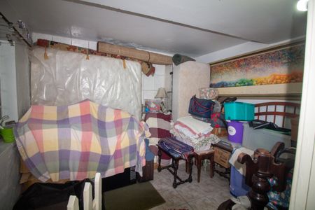 Casa à venda com 252m², 3 quartos e 2 vagas Casa à venda com 252m², 3 quartos e 2 vagasDispensa / Quarto de Serviço