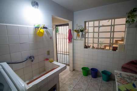 Casa à venda com 252m², 3 quartos e 2 vagas Casa à venda com 252m², 3 quartos e 2 vagasÁrea de Serviço