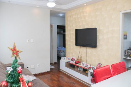 Sala de apartamento à venda com 3 quartos, 70m² em Sagrada Família, Belo Horizonte