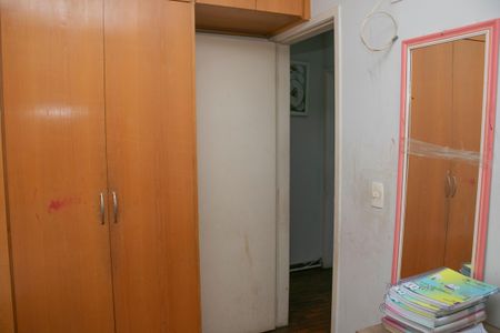 Quarto 1 de apartamento à venda com 3 quartos, 70m² em Sagrada Família, Belo Horizonte