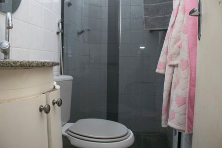 Apartamento à venda com 70m², 3 quartos e 1 vaga Apartamento à venda com 70m², 3 quartos e 1 vagaBanheiro Social
