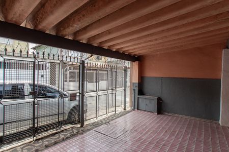 Garagem de casa para alugar com 3 quartos, 100m² em Vila Constança, São Paulo
