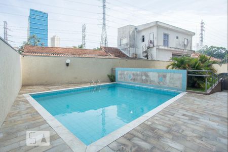 Apartamento para alugar com 46m², 2 quartos e 1 vagaÁrea comum - Piscina