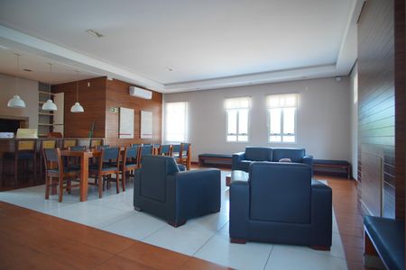 Casa de condomínio à venda com 200m², 3 quartos e 2 vagasÁrea Comum. - Salão de Festas