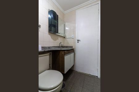 Apartamento à venda com 72m², 2 quartos e 1 vagaBanheiro Social