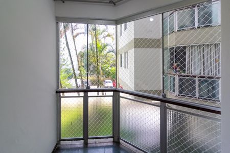 Apartamento à venda com 72m², 2 quartos e 1 vagaVaranda Sala