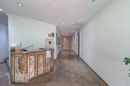 Apartamento à venda com 72m², 2 quartos e 1 vagaHall de entrada