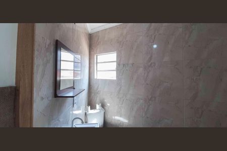 Casa à venda com 110m², 2 quartos e sem vagaBanheiro da Suíte