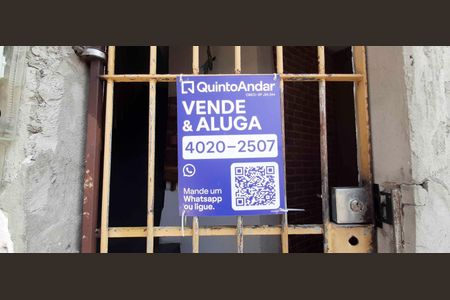 Casa à venda com 110m², 2 quartos e sem vagaPlaca QA Instalada