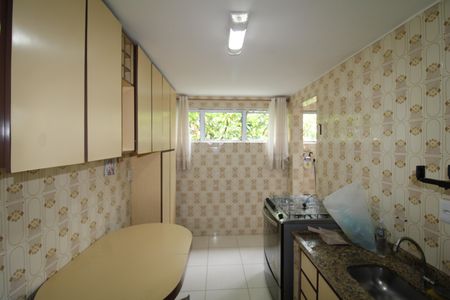 Apartamento à venda com 70m², 2 quartos e sem vagaCozinha