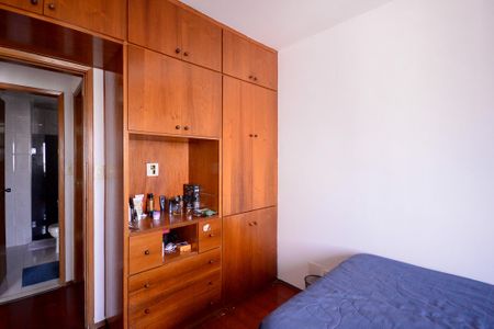 Apartamento à venda com 110m², 3 quartos e 1 vagaQuarto 2 