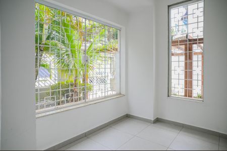 Casa à venda com 600m², 3 quartos e 2 vagasGaragem