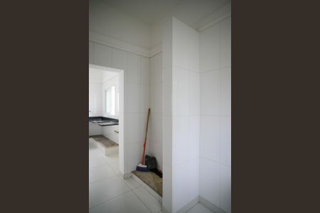 Casa à venda com 600m², 3 quartos e 2 vagasÁrea de Serviço