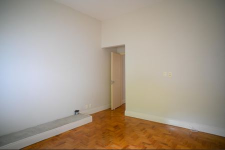 Casa à venda com 600m², 3 quartos e 2 vagasQuarto 2 - Suite