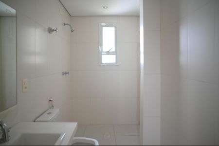 Casa à venda com 600m², 3 quartos e 2 vagasBanheiro Quarto 2 - Suite