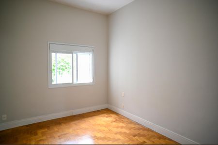 Casa à venda com 600m², 3 quartos e 2 vagasQuarto 3 - Suite