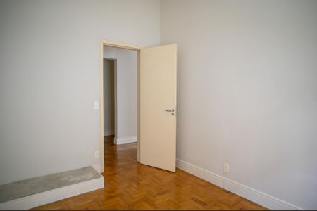 Casa à venda com 600m², 3 quartos e 2 vagasQuarto 1