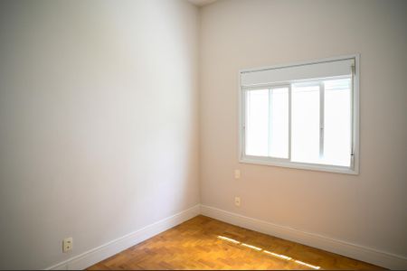 Casa à venda com 600m², 3 quartos e 2 vagasQuarto 1