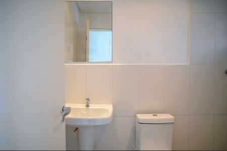 Casa à venda com 600m², 3 quartos e 2 vagasBanheiro de Serviço