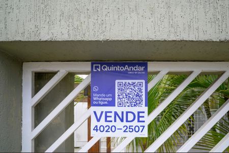 Casa à venda com 600m², 3 quartos e 2 vagasPlaca
