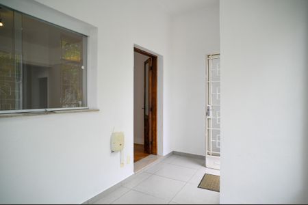 Casa à venda com 600m², 3 quartos e 2 vagasHall de Entrada 