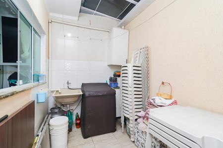 Casa à venda com 86m², 2 quartos e 2 vagasÁrea de Serviço