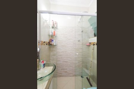 Casa à venda com 86m², 2 quartos e 2 vagasBanheiro da Suíte 1