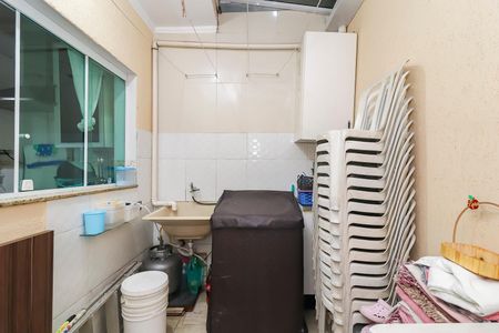 Casa à venda com 86m², 2 quartos e 2 vagasÁrea de Serviço