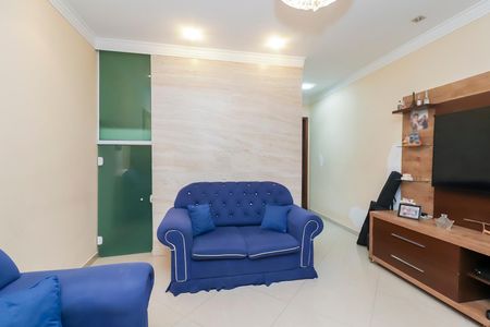 Casa à venda com 86m², 2 quartos e 2 vagasSala