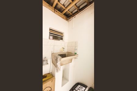 Casa à venda com 85m², 3 quartos e 2 vagasLavanderia