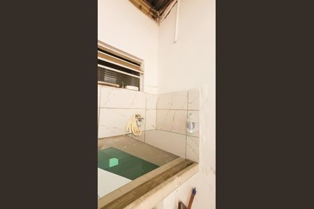 Casa à venda com 85m², 3 quartos e 2 vagasLavanderia