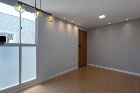 Sala de apartamento à venda com 2 quartos, 43m² em Jardim Rosa de Franca, Guarulhos