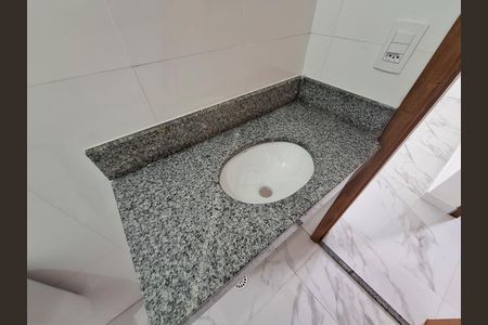 Banheiro de apartamento à venda com 2 quartos, 40m² em Santana, São Paulo