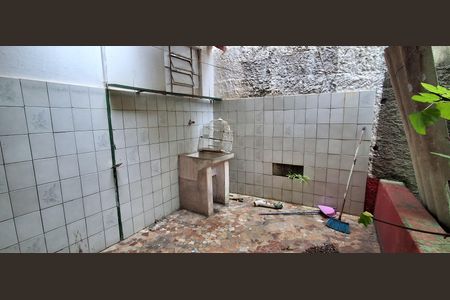 Casa à venda com 250m², 2 quartos e 2 vagasÁrea de Serviço 